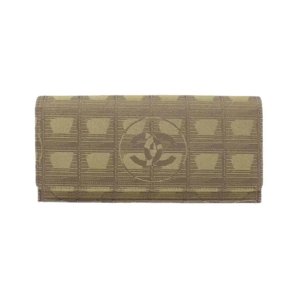 CHANEL Green Wallet